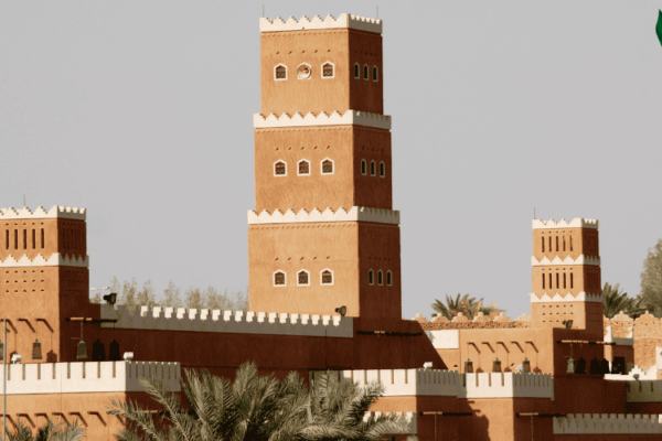 Cultural Etiquette and Customs in Saudi Arabia saudi culture, saudi umrah visa